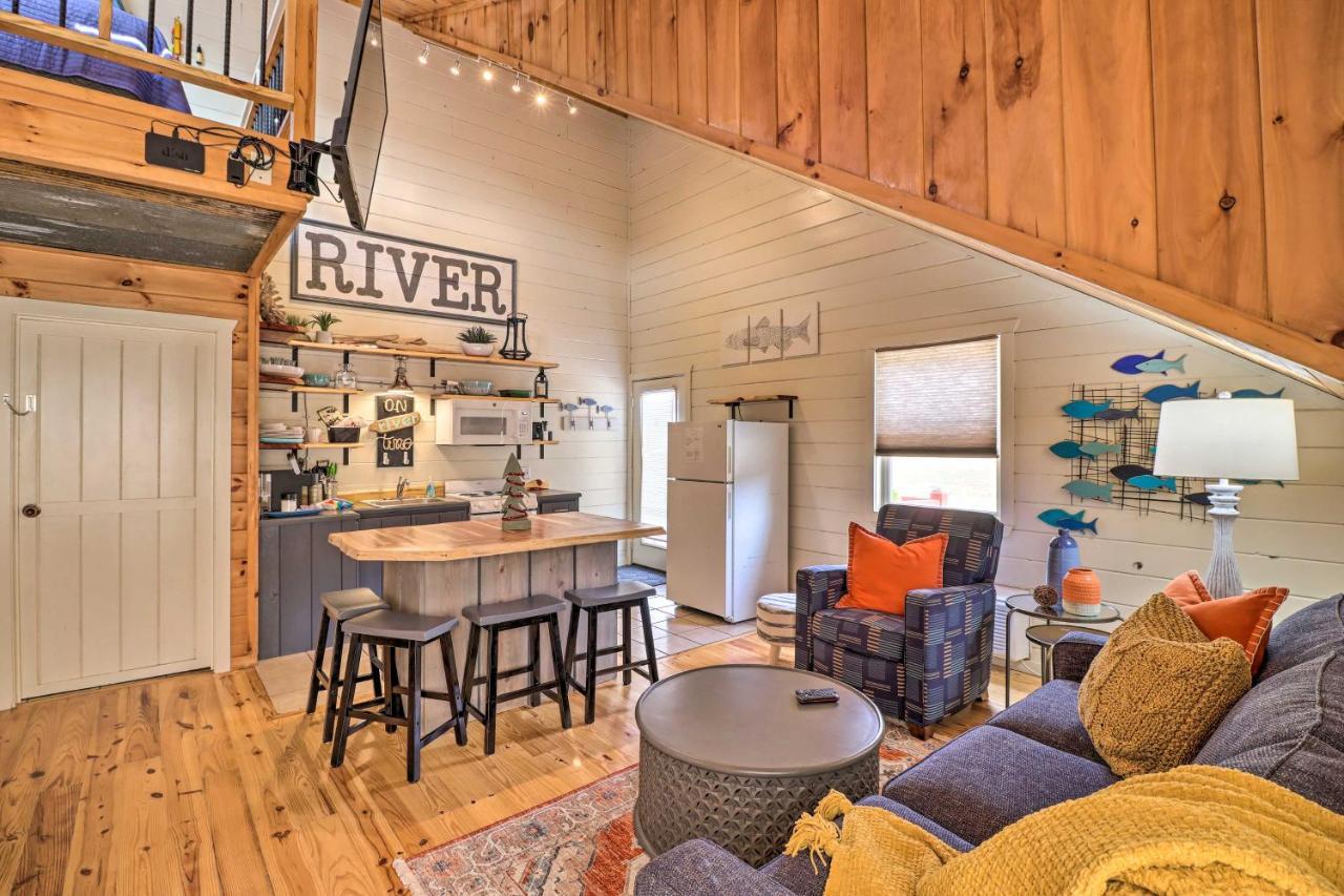 Pet-Friendly Studio With Loft And Mountain Views! Exterior photo